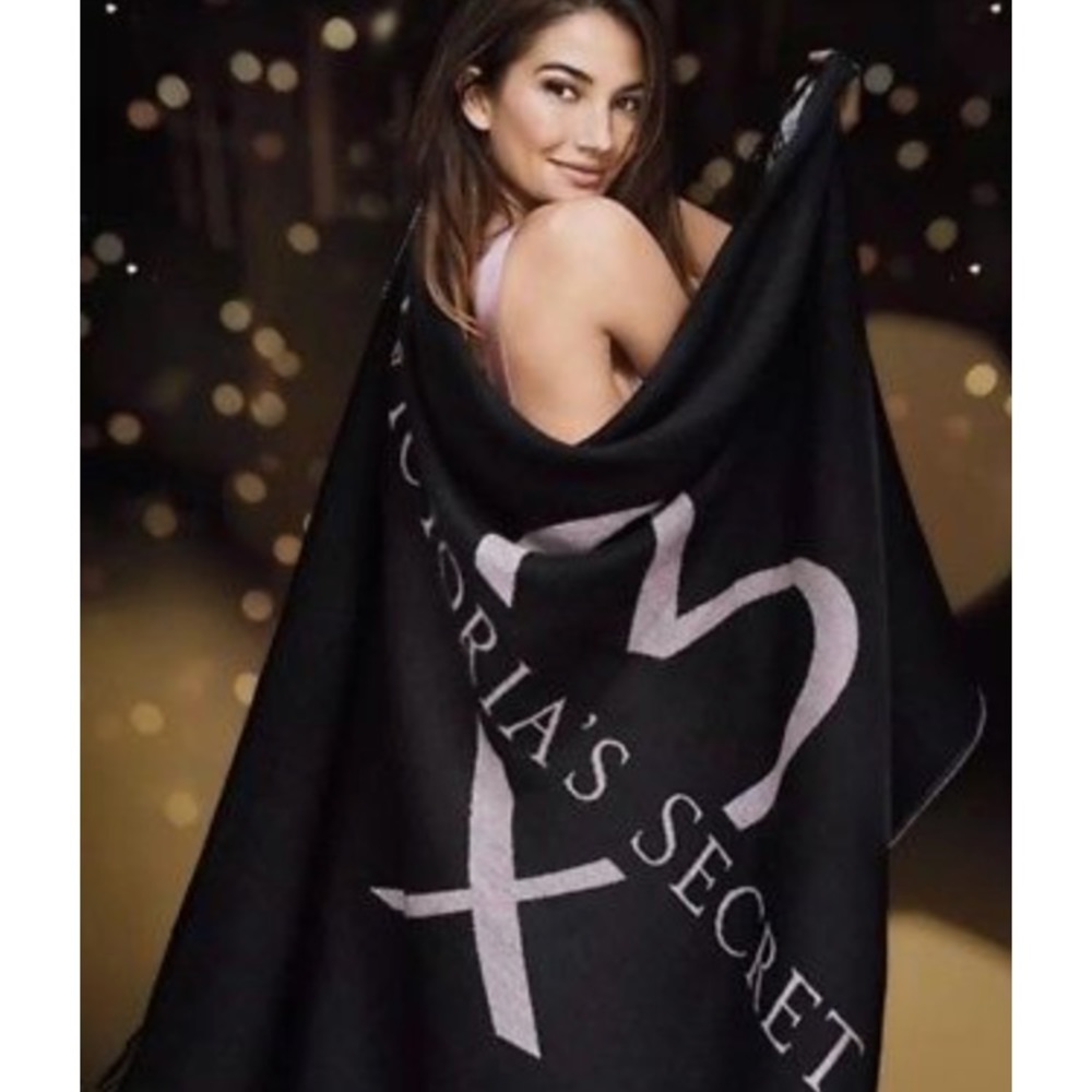 Victoria’s Secret Black Cozy Blanket